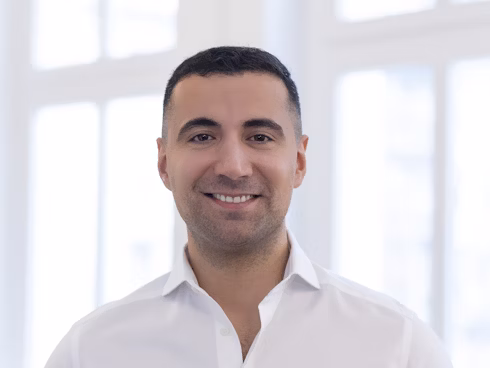 Ozan Yaprak Baufi24 Baufinanzierung für Expats in Berlin